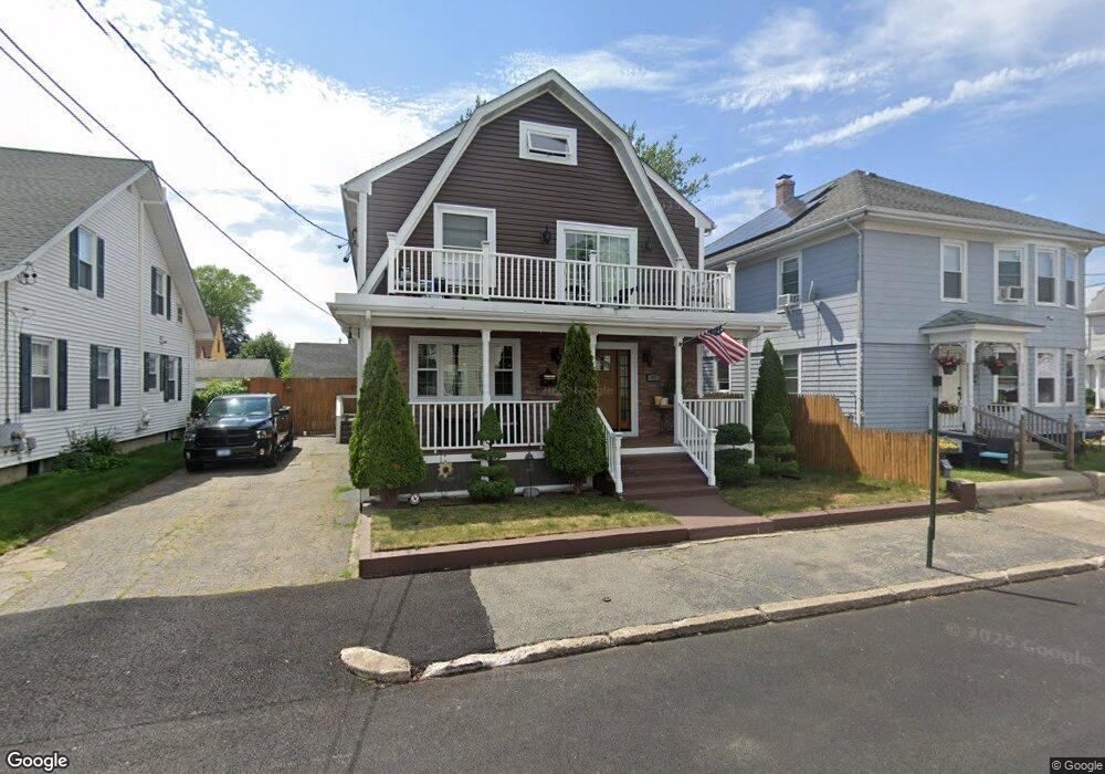 39 Hatfield St, Pawtucket, RI 02861 - photo 1