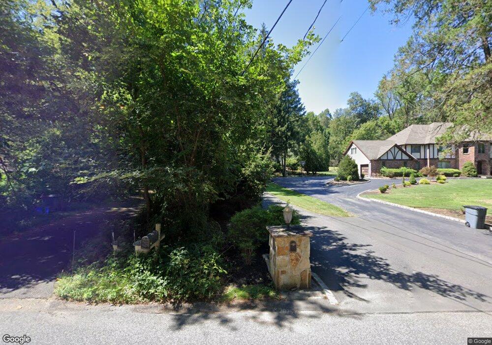 384 Phillips Hill Rd, New City, NY 10956 - photo 1