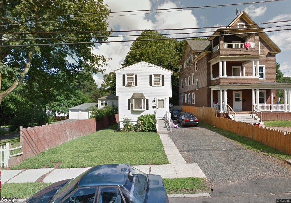 130 1/2 Spring St, Meriden, CT 06451 - photo 1