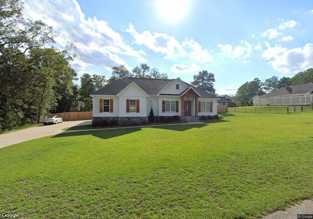 102 Saint Ives Ct, Dothan, AL 36301 - photo 1