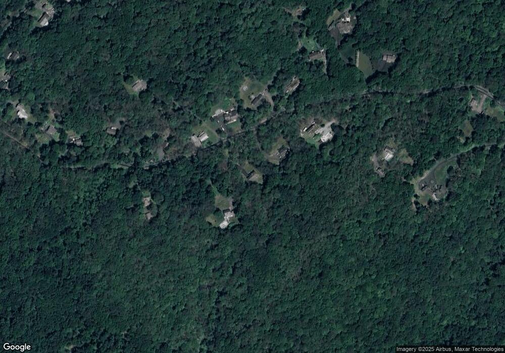 52 Beyers Rd, Middletown, NY 10941 - photo 1