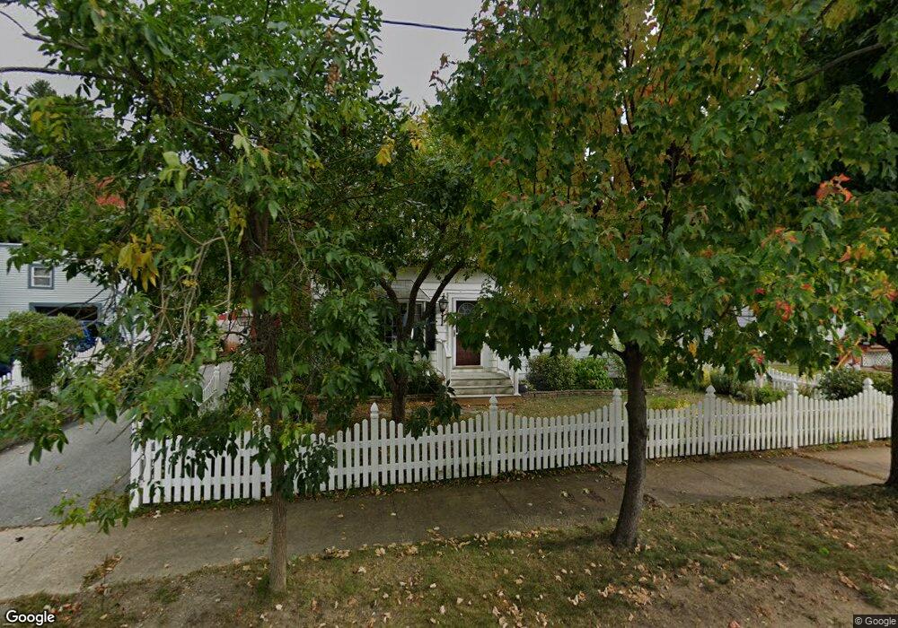 27 Linden St, Rochester, NH 03867 - photo 1