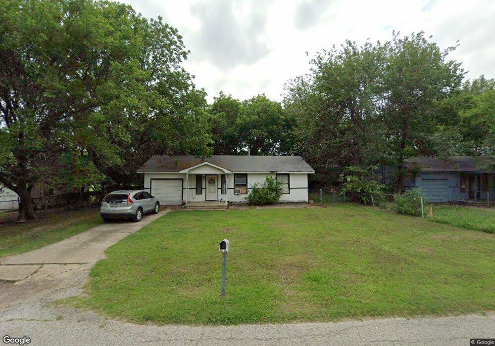 907 C St SW, Ardmore, OK 73401 - photo 1