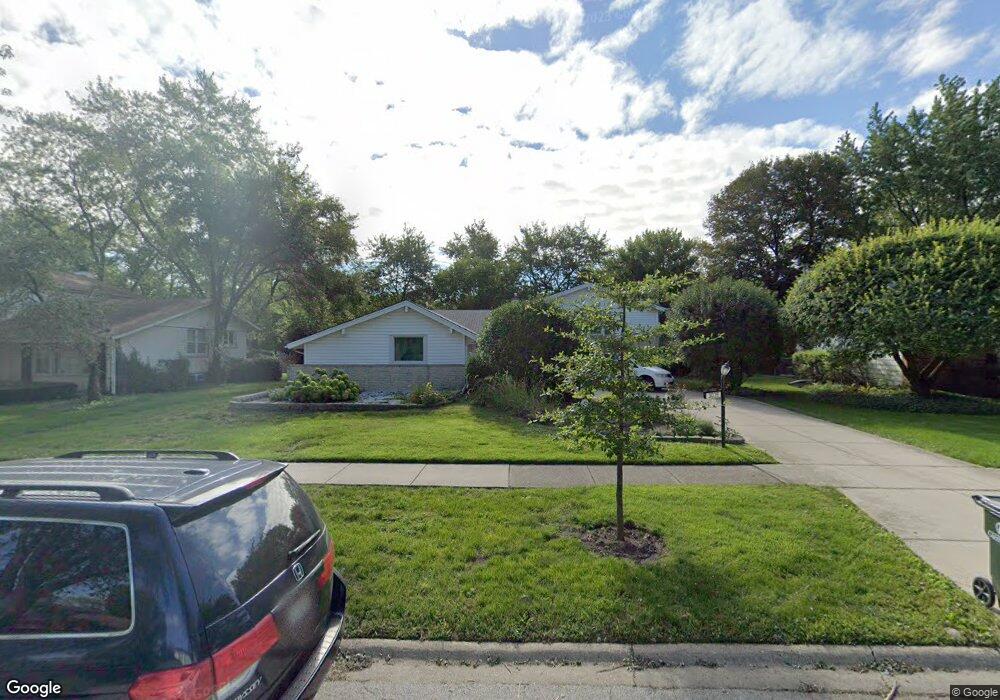 3039 Maple Leaf Dr, Glenview, IL 60026 - photo 1