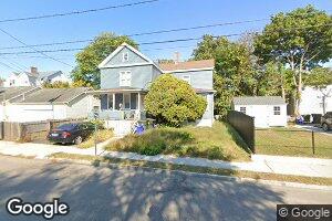 129 Elm St, New London, CT 06320