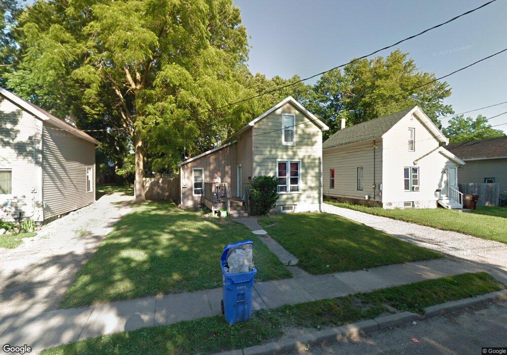 1424 Lyons Ave, Lansing, MI 48910 - photo 1