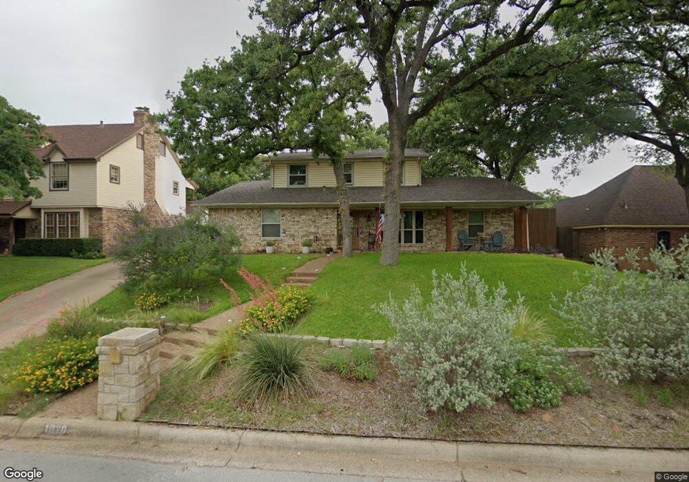 1220 Greenwood Dr, Hurst, TX 76053 - photo 1