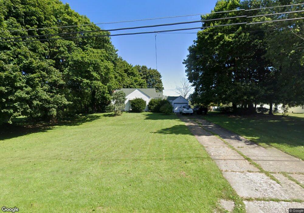 6739 Hampsher Rd, New Franklin, OH 44216 - photo 1