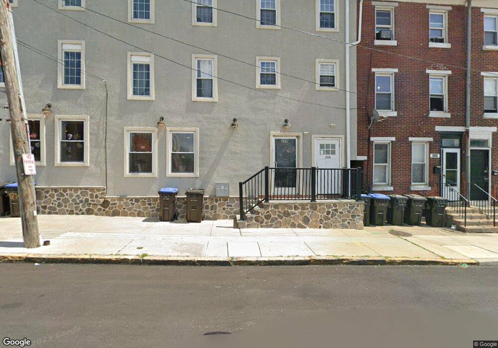 204 Cherry St unit 3RD FLOOR, Norristown, PA 19401 - photo 1