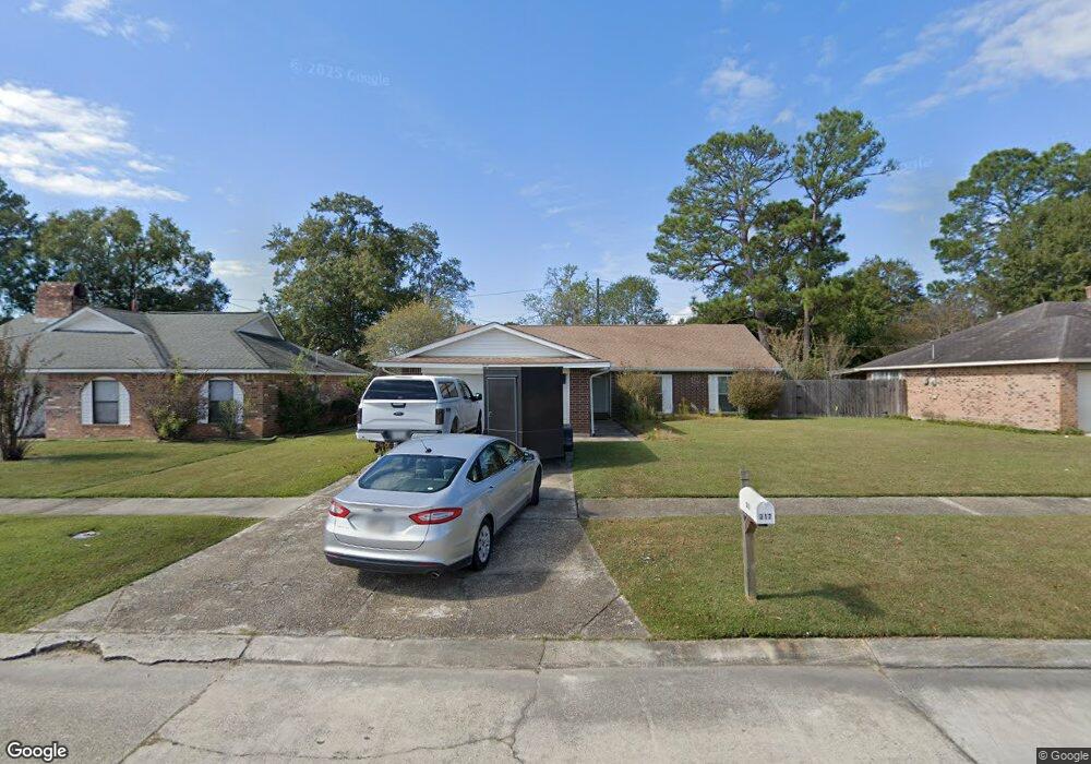 317 Timberlane Dr, Slidell, LA 70458 - photo 1