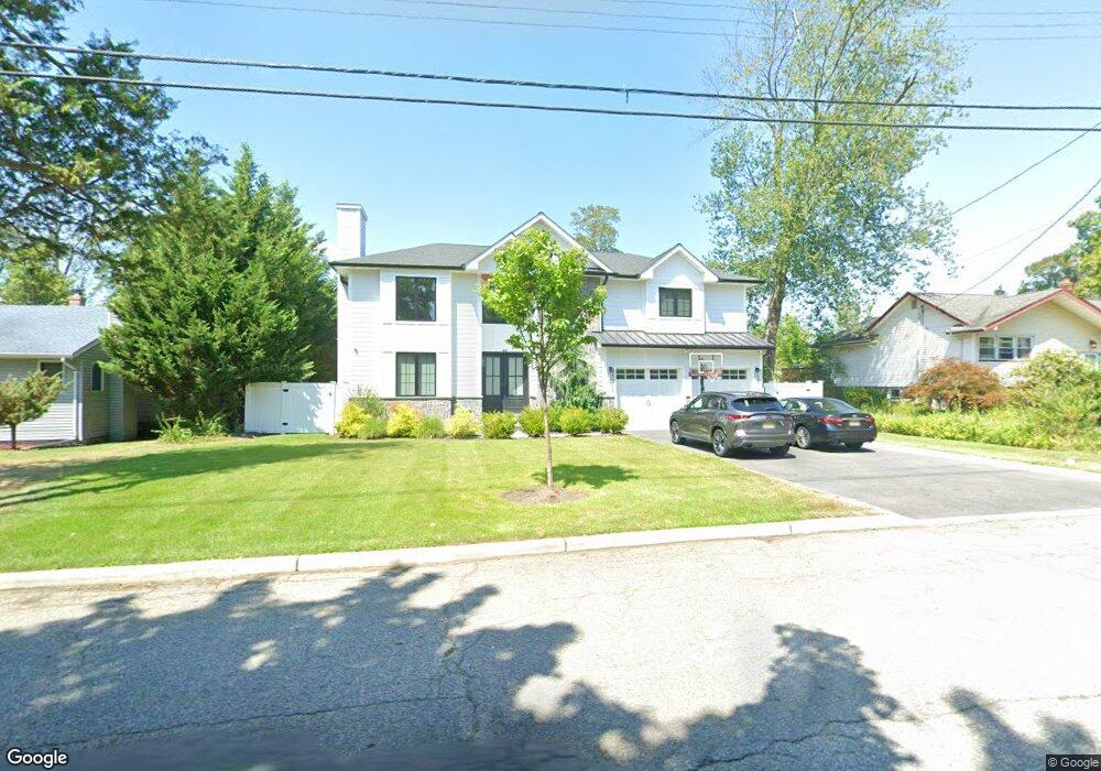 617 Victoria Terrace, Paramus, NJ 07652 - photo 1