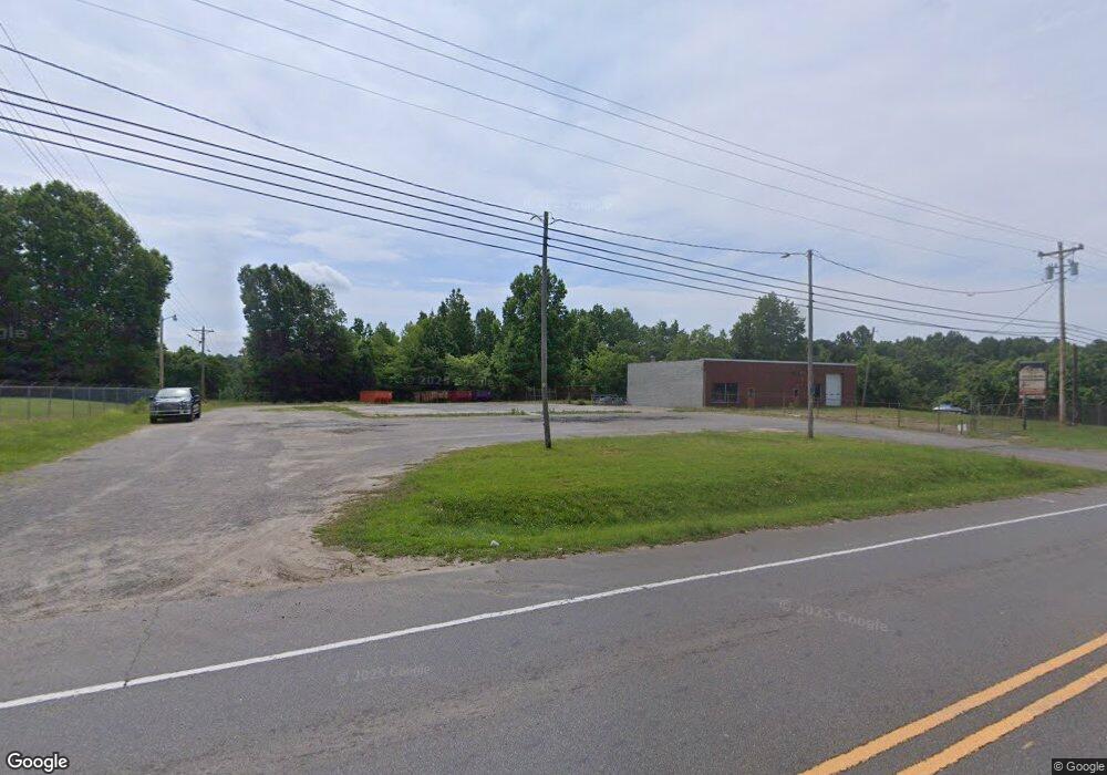 2039 Shelton Ave, Statesville, NC 28677 - photo 1