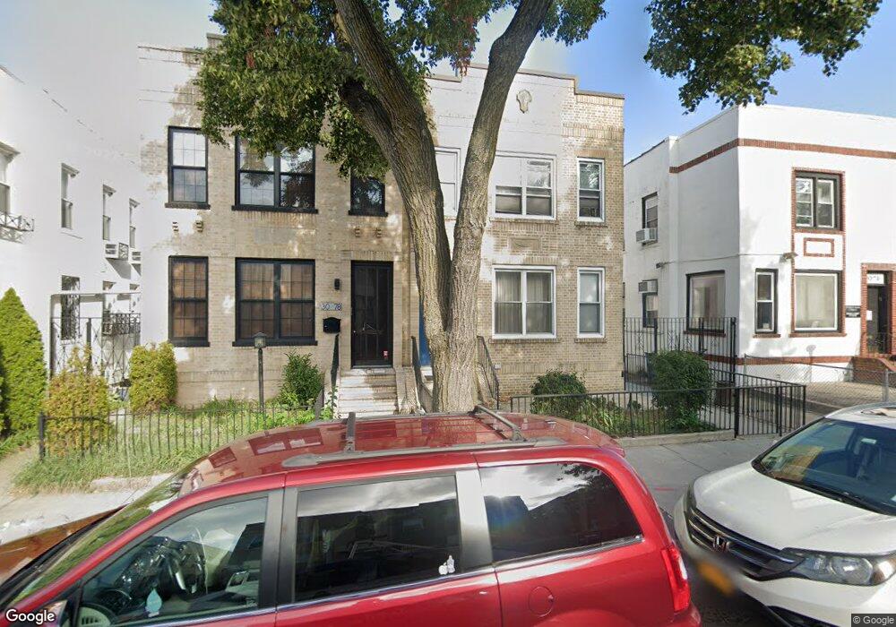 3076 36th St, Astoria, NY 11103 - photo 1