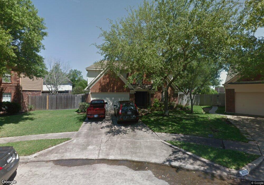 4013 Greenwood Dr, Pearland, TX 77584 - photo 1