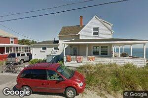 18 Surf St, Saco, ME 04072