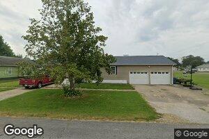 403 S Broadway St, Sesser, IL 62884
