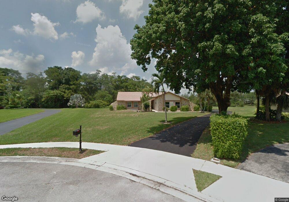 22156 Waterside Dr, Boca Raton, FL 33428 - photo 1