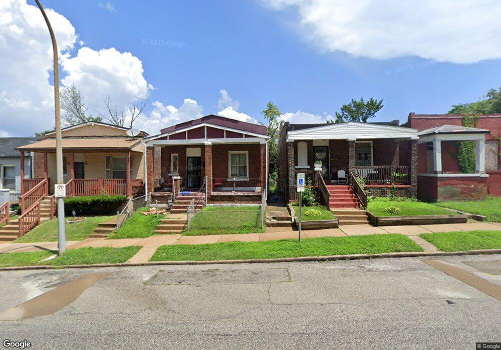 4487 Lee Ave, Saint Louis, MO 63115 - photo 1