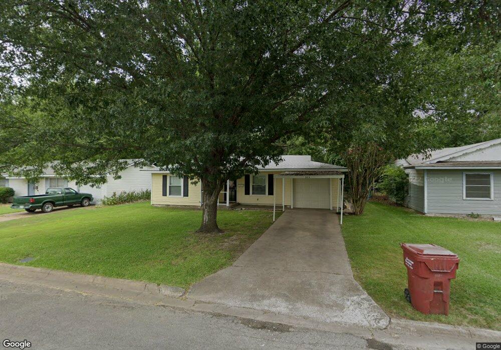 244 Victory St, Bonham, TX 75418 - photo 1