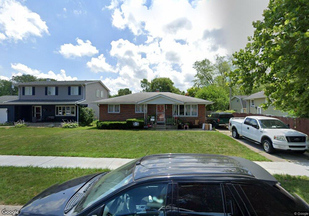 225 Minter Dr, Griffith, IN 46319 - photo 1