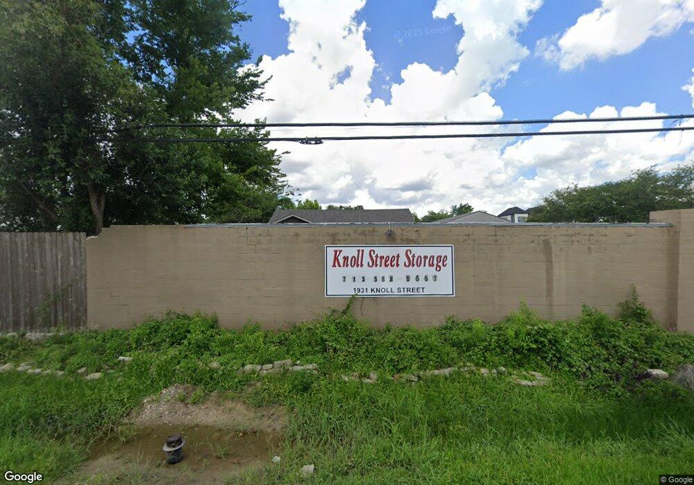 1931 Knoll St, Houston, TX 77080 - photo 1