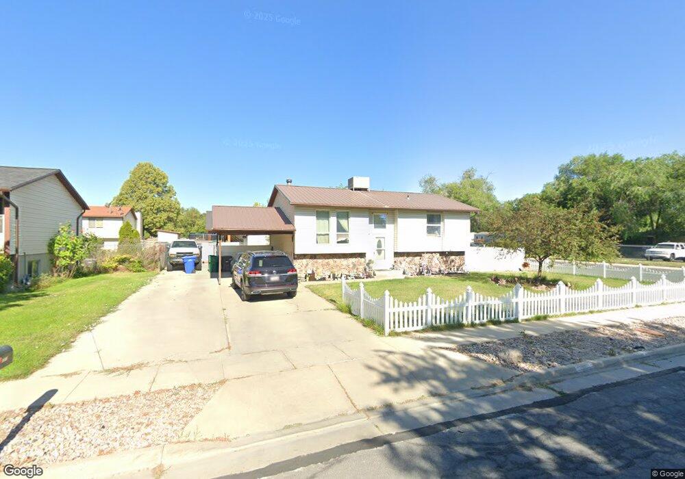 8210 S 1560 W, West Jordan, UT 84088 - photo 1