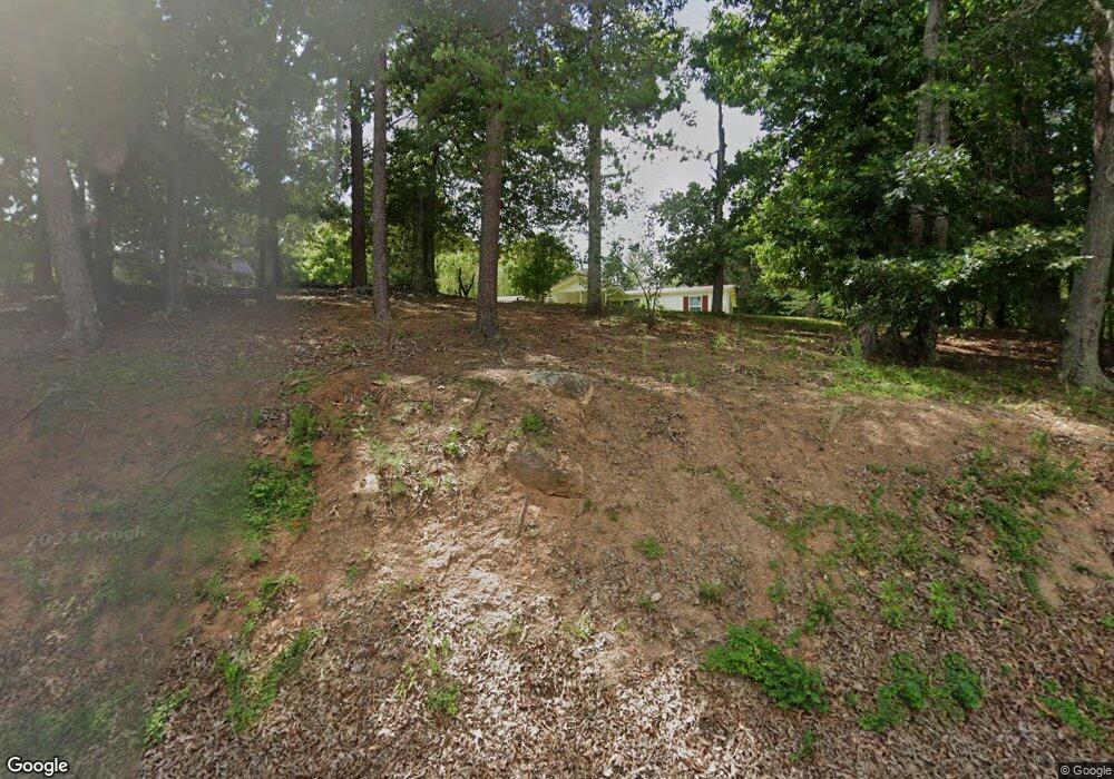 1565 Elijah Cir, Martinsville, VA 24112 - photo 1