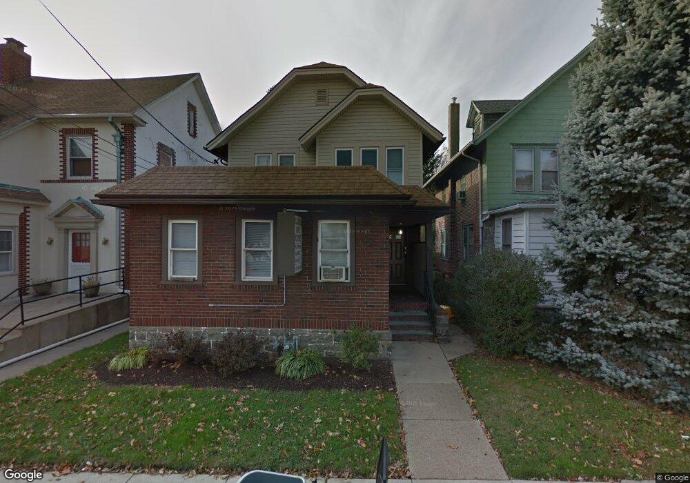 224 Clifton Ave, Darby, PA 19023 - photo 1