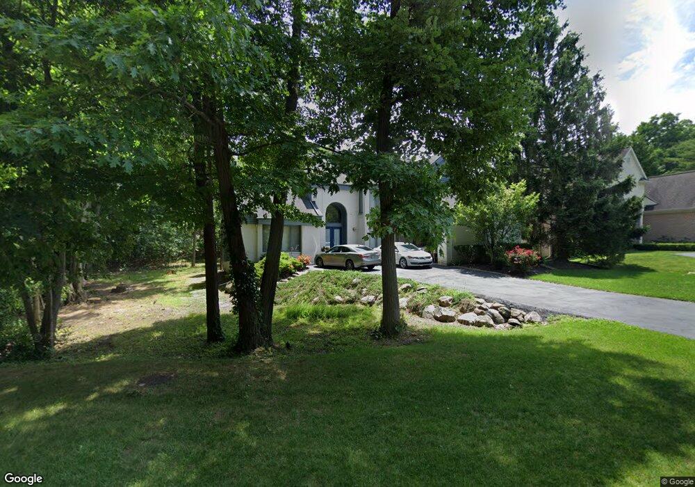 2413 Mission Blvd, West Bloomfield, MI 48324 - photo 1