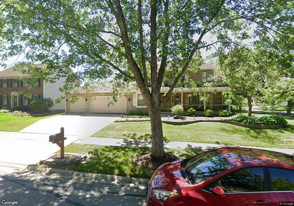 1801 Syracuse Rd, Naperville, IL 60565 - photo 1