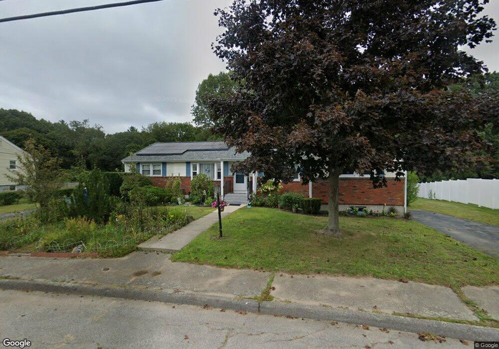 5 Reservoir Dr unit B, Randolph, MA 02368 - photo 1