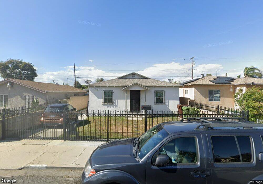 541 W Peach St, Compton, CA 90222 - photo 1