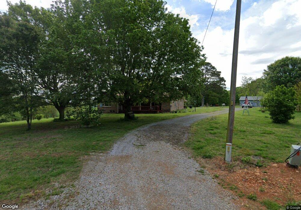 5689 Tacketts Branch Rd, Goodspring, TN 38460 - photo 1