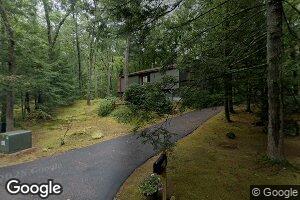 39 Hitching Post Rd, Amherst, MA 01002