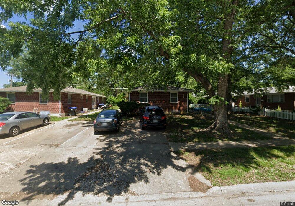 2924 SW Randolph Ave unit 2030 SW McAister Ave, Topeka, KS 66611 - photo 1