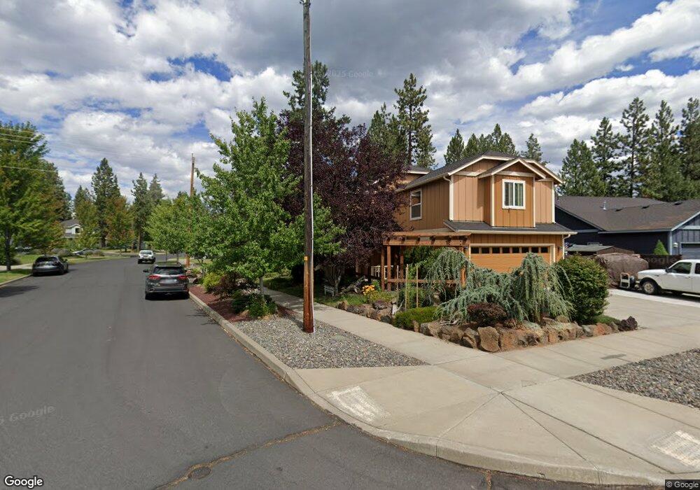 19899 Duck Call Ln, Bend, OR 97702 - photo 1