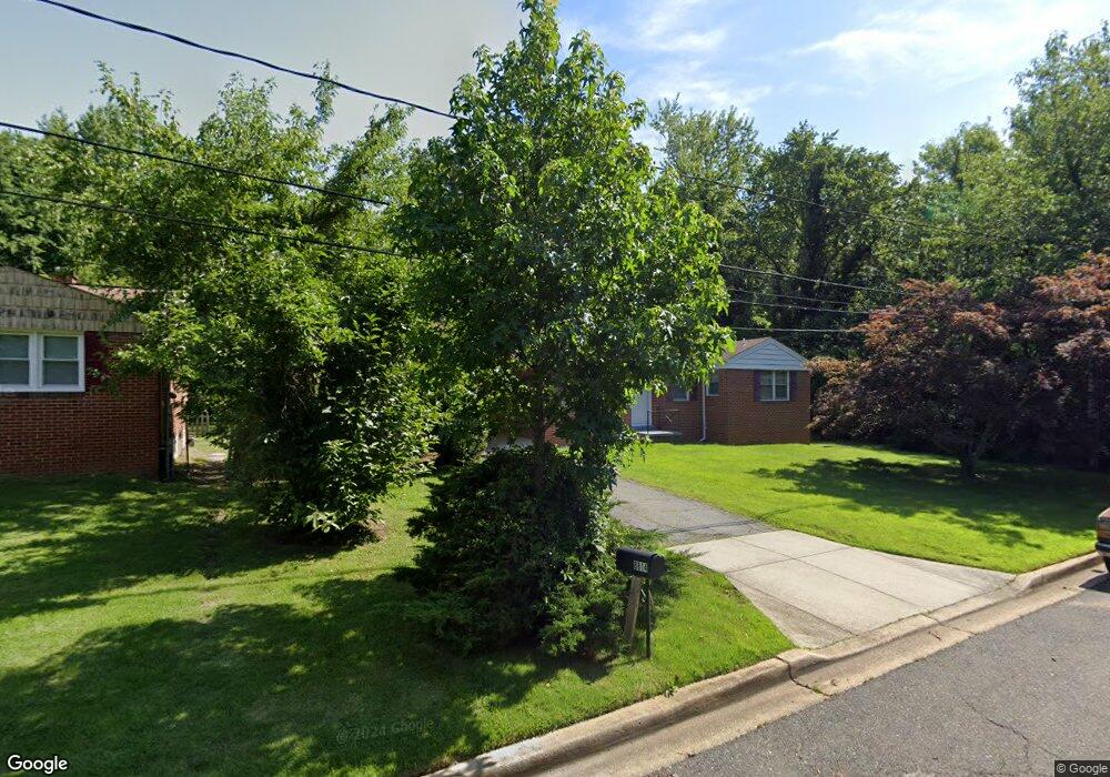 8814 Orbit Ln, Lanham, MD 20706 - photo 1