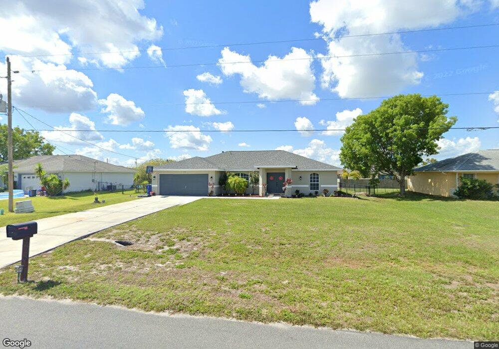 220 Blackstone Dr, Fort Myers, FL 33913 - photo 1