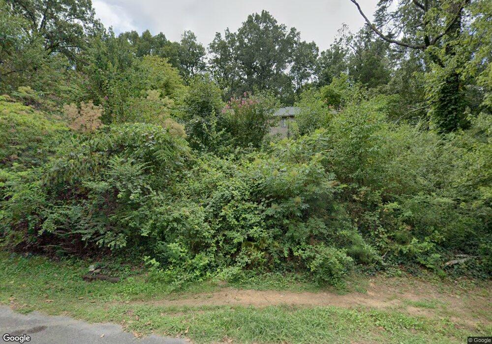 304 Westwood Cir, Dalton, GA 30721 - photo 1