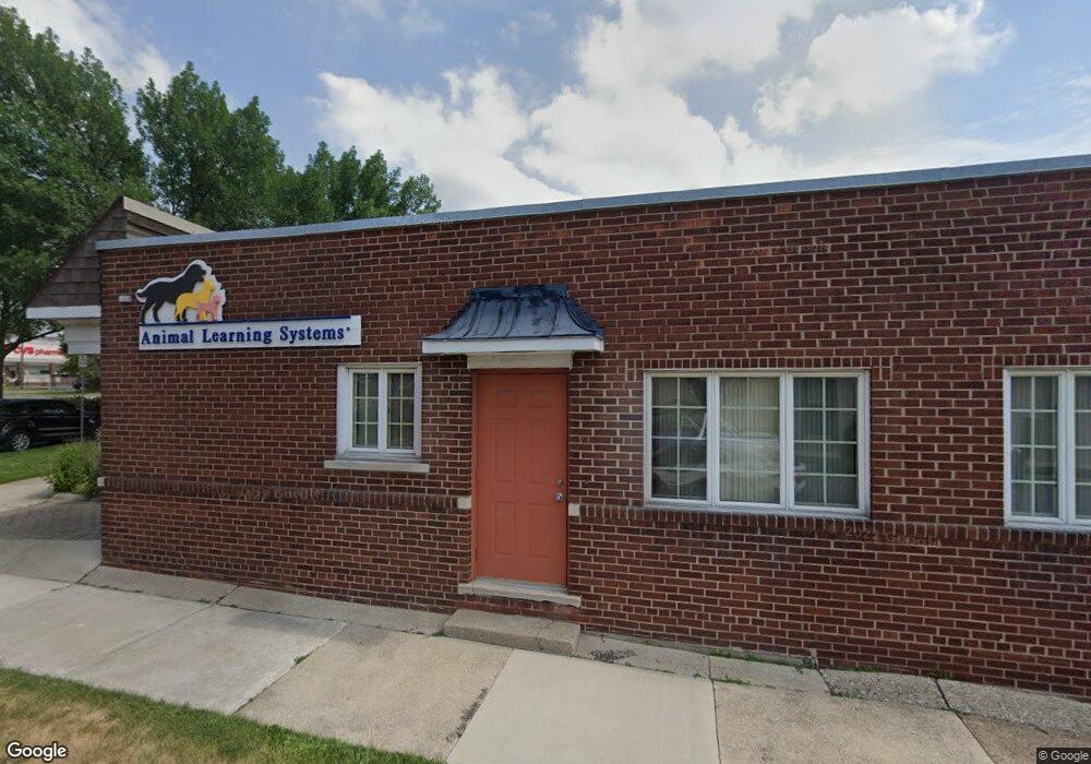 18540 Mack Ave, Grosse Pointe Farms, MI 48236 - photo 1