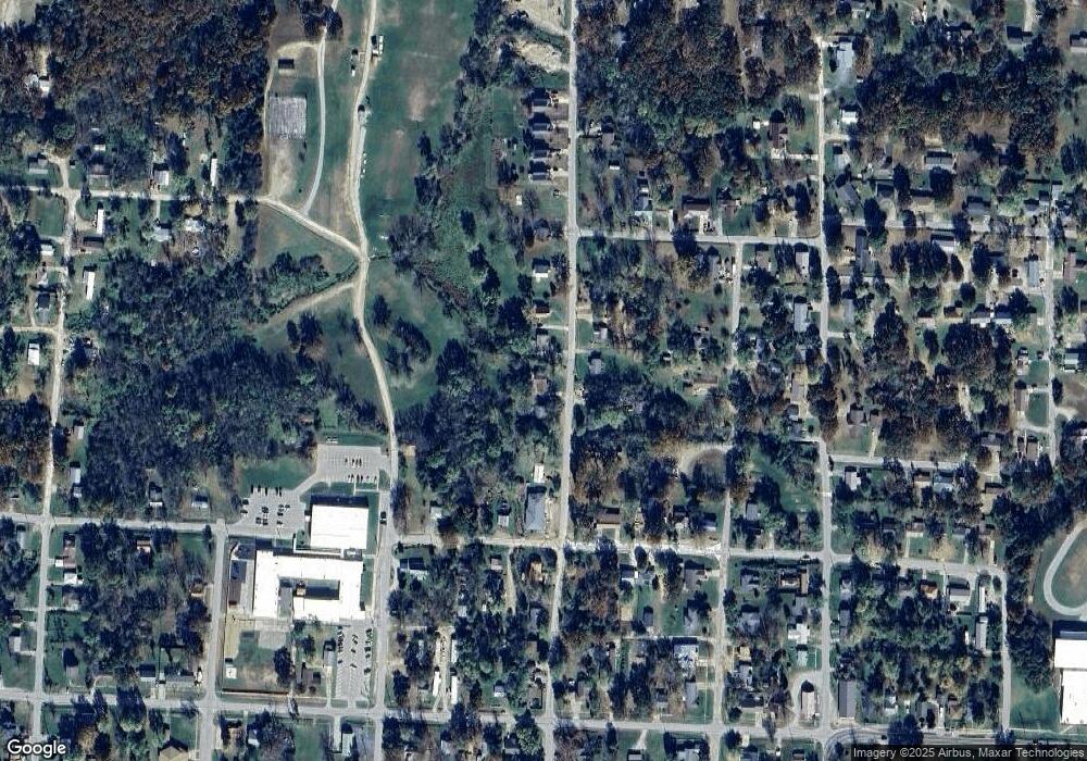 302 N Elm St, Dixon, MO 65459 - photo 1