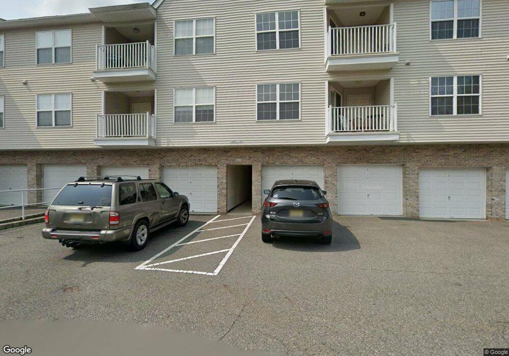 10 Parkside Ct, Wayne, NJ 07470 - photo 1