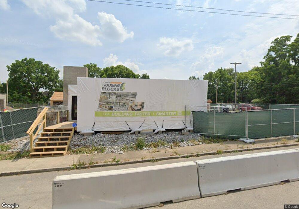 1569 Oak St, Columbus, OH 43205 - photo 1