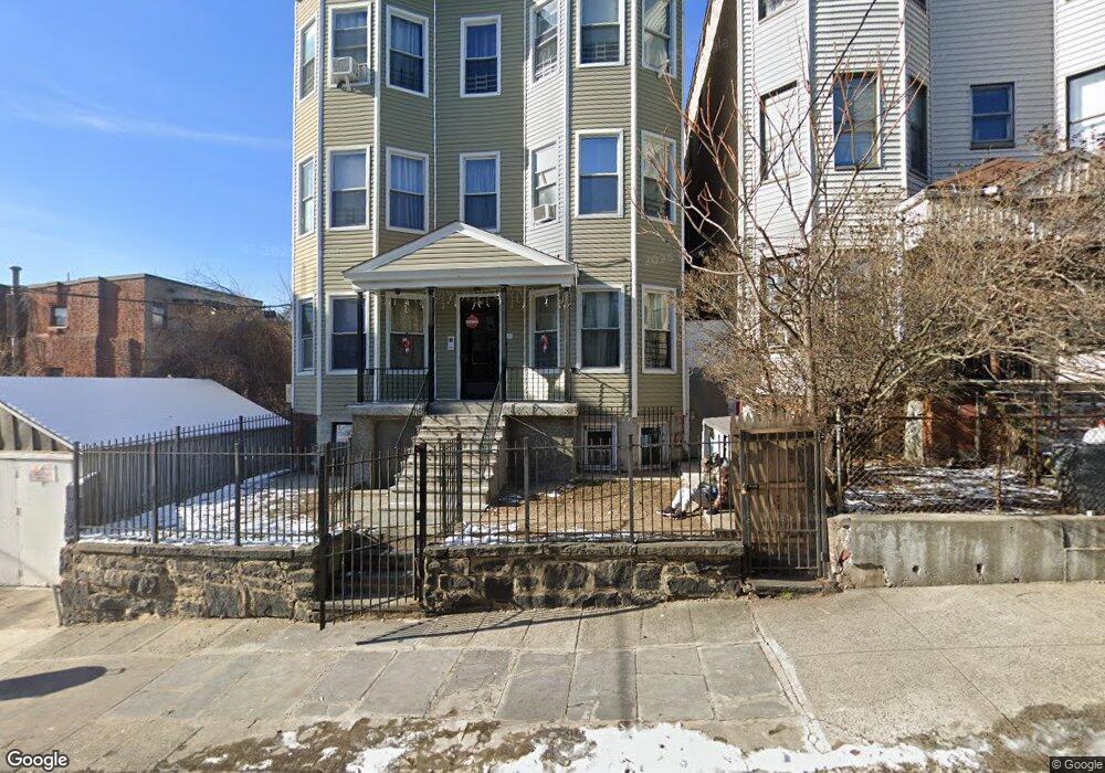 57 Oak St unit 3R, Yonkers, NY 10701 - photo 1