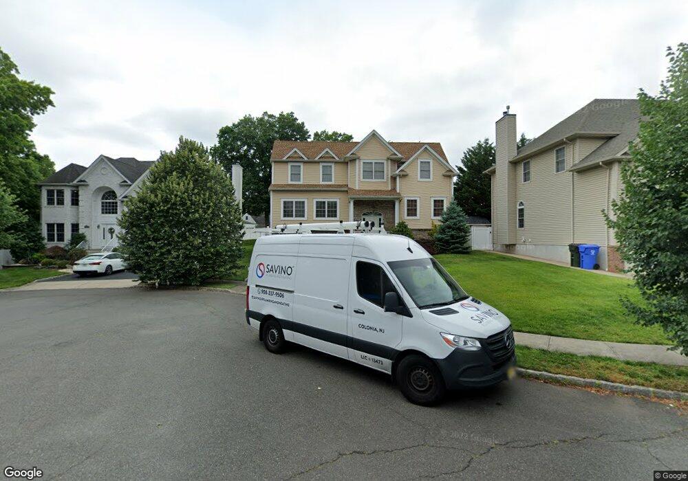 4 Elizabeth Ct, Colonia, NJ 07067 - photo 1