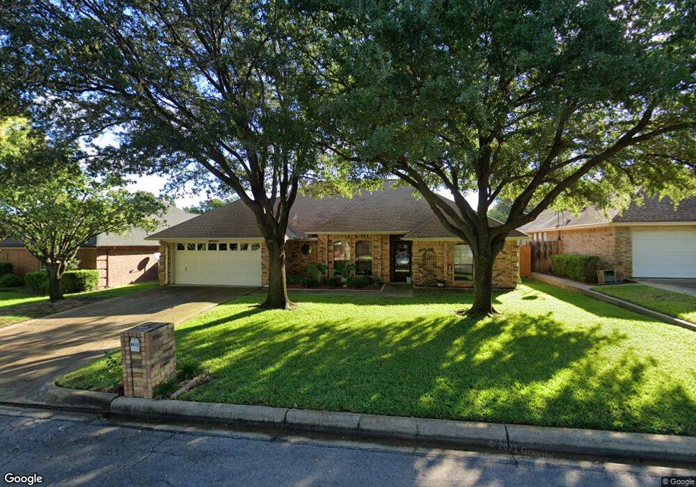 6412 Whitney Ct, North Richland Hills, TX 76182 - photo 1