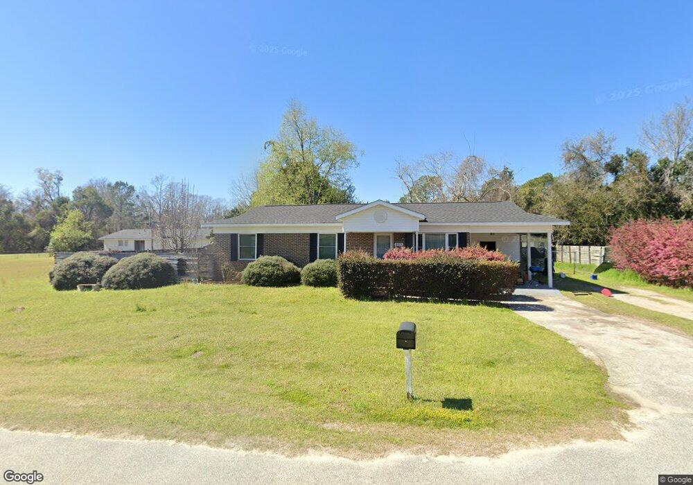 1103 Richard Cir, Adel, GA 31620 - photo 1
