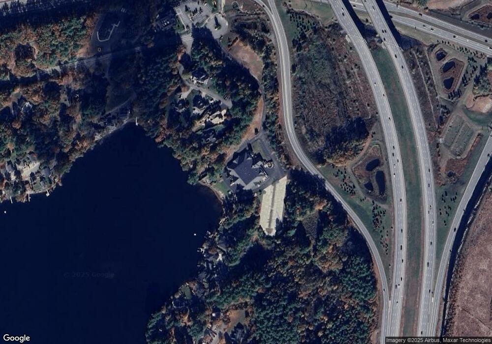 92 Indian Rock Rd, Windham, NH 03087 - photo 1