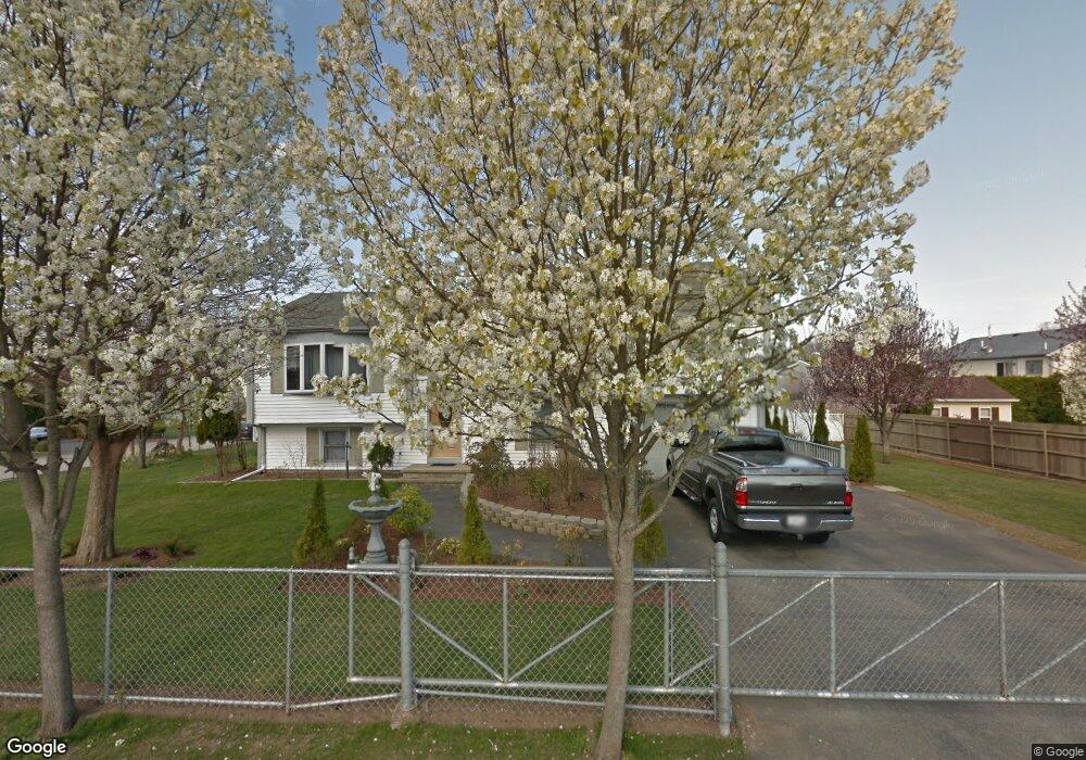 4 Paiva St, Warren, RI 02885 - photo 1