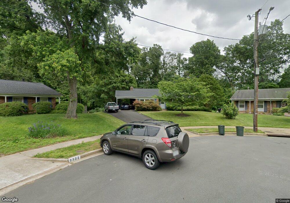 9530 Barkwood Ct, Fairfax, VA 22032 - photo 1